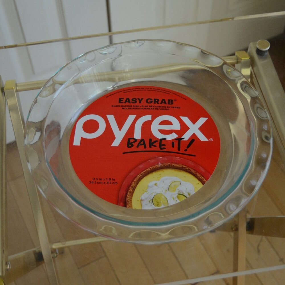PYREX BAKE IT! Easy Grab Pie GLASS Baking Dish FLUTED EDGE 9.5" X 1.6"